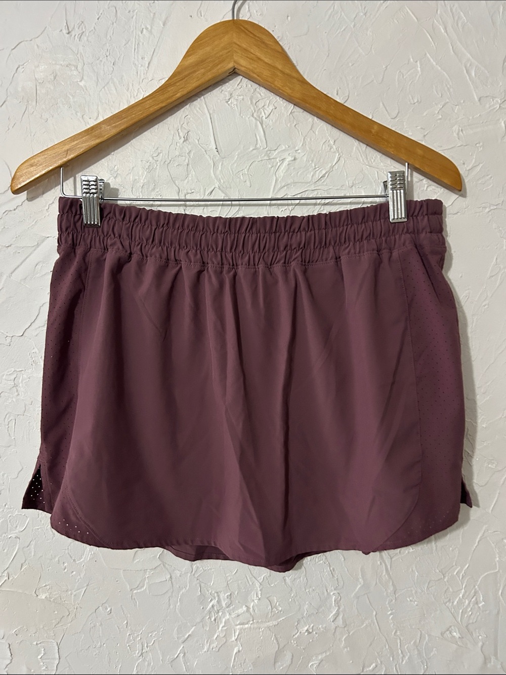 Calla Women’s Athletic Skort in Plum